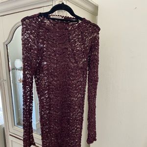 Long lace dress. Plum color.